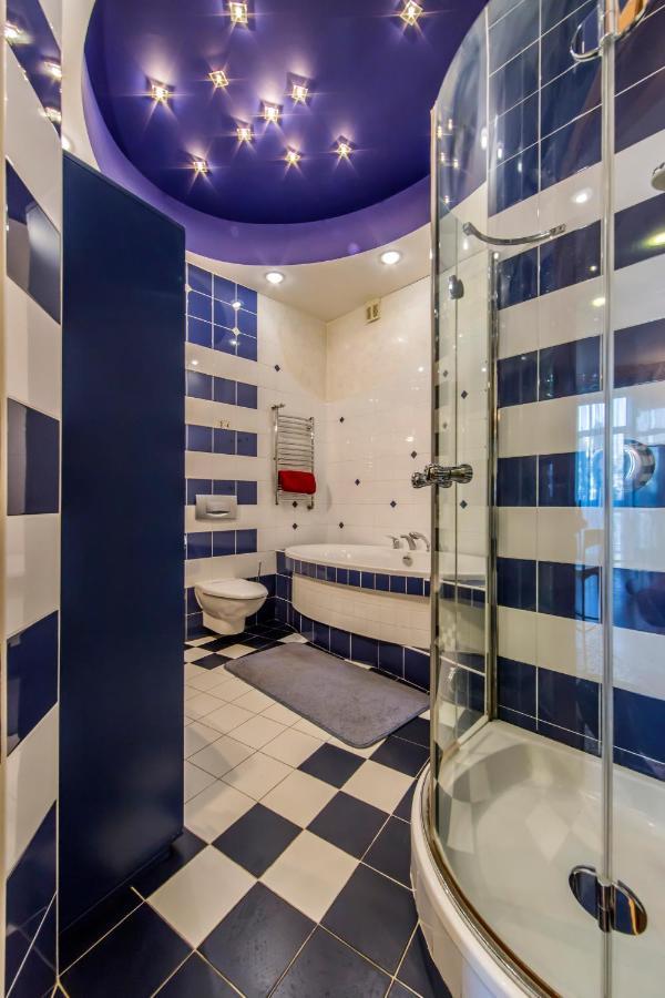 3-Room Apartments On Khreshchatyk. Building With Star Κίεβο Εξωτερικό φωτογραφία